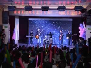 朗诵节目成人集体视频,共筑梦想的视听盛宴