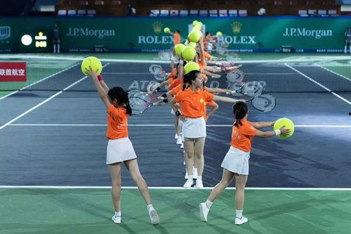 网球操成人表演视频,成人表演视频精彩瞬间回顾