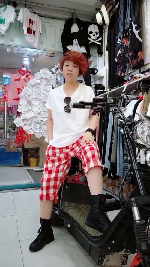 成人魔术衣服怎么穿视频,轻松变身神秘魔术师