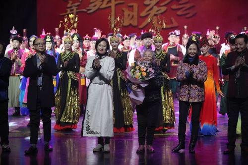 成人新年舞蹈完整视频教学