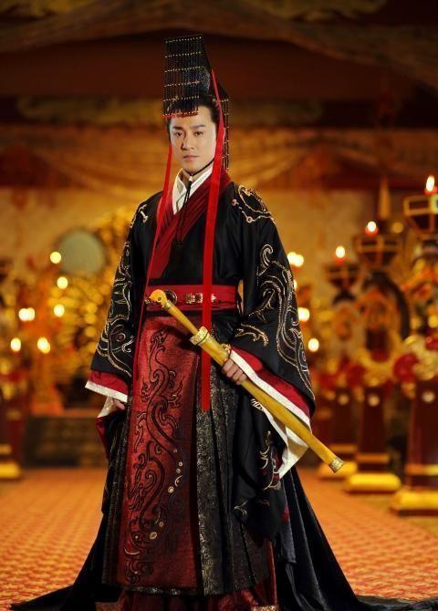 皇亲国戚成人汉服视频,皇亲国戚成人汉服风采展示