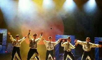 成人劲爆街舞视频,揭秘成人劲爆街舞的魅力瞬间