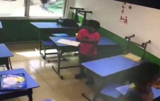 教师成人教鞭视频,成人教学视频中的教鞭运用解析